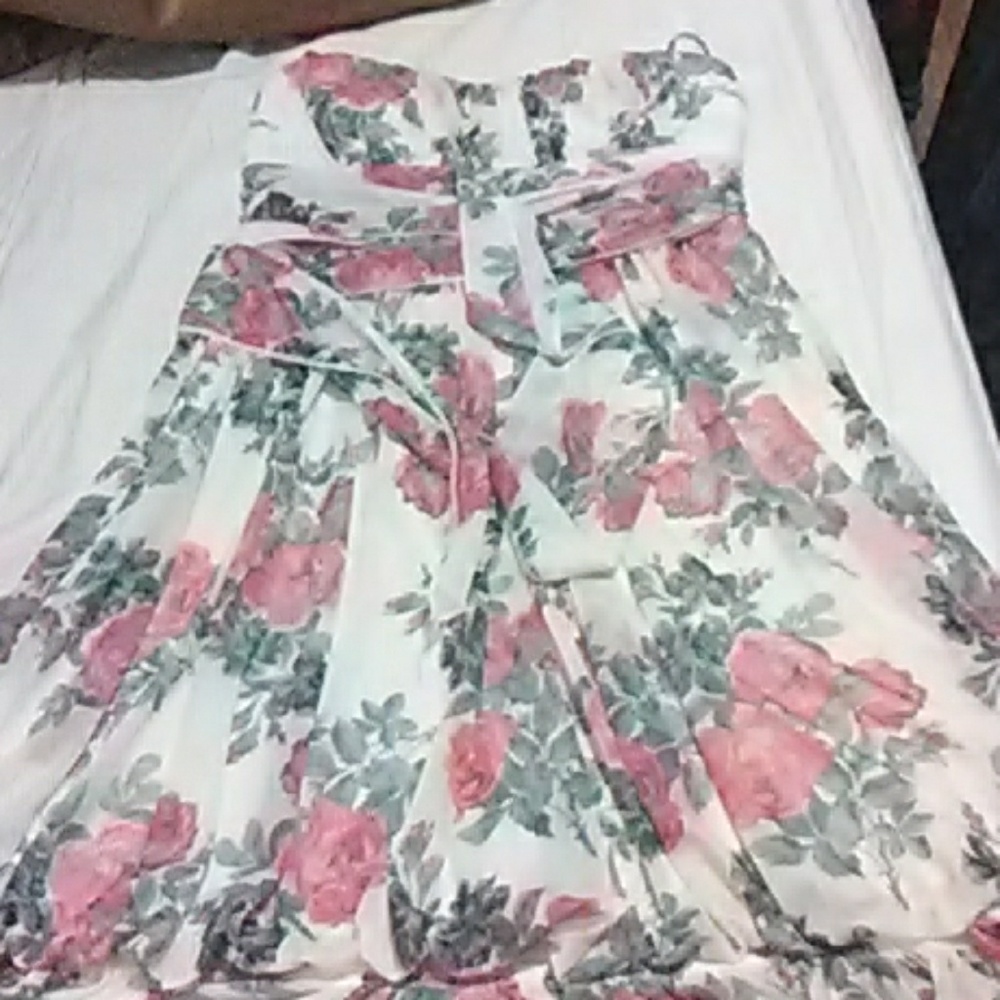 Cute spag strap dress